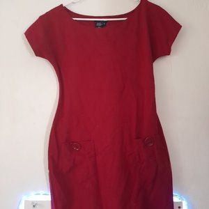 SHORT RED DRESS